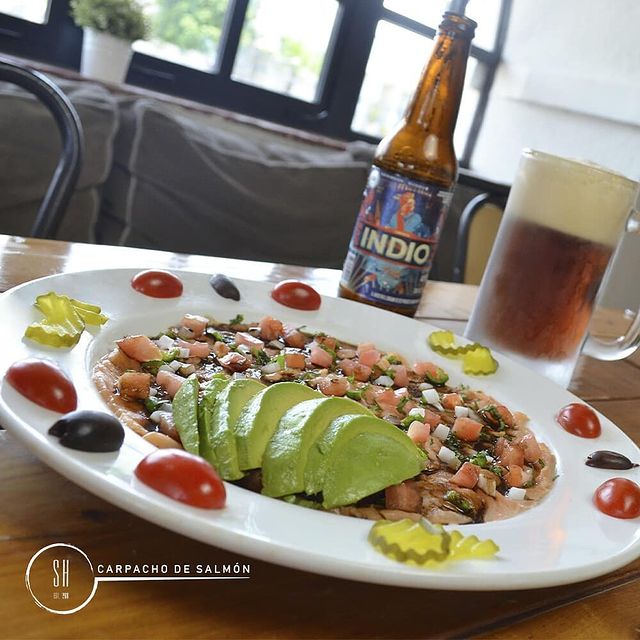 Para este calor de verano te recomendamos nuestro Carpacho de Salmón acompaña...