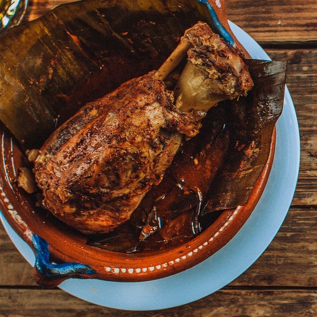 🔥 Martes con mucho sabor 🔥 ¿Todavía no sabes qué comer? Tenemos Chamorro re...