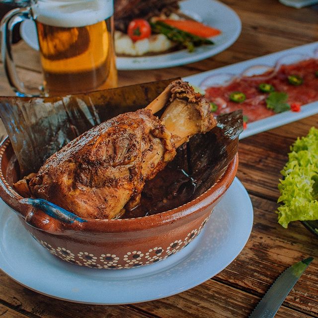 ¡Hoy es martes de Chamorro! 🍖 Con este clima agradable, se antoja. 👌🏼
.
¡V...