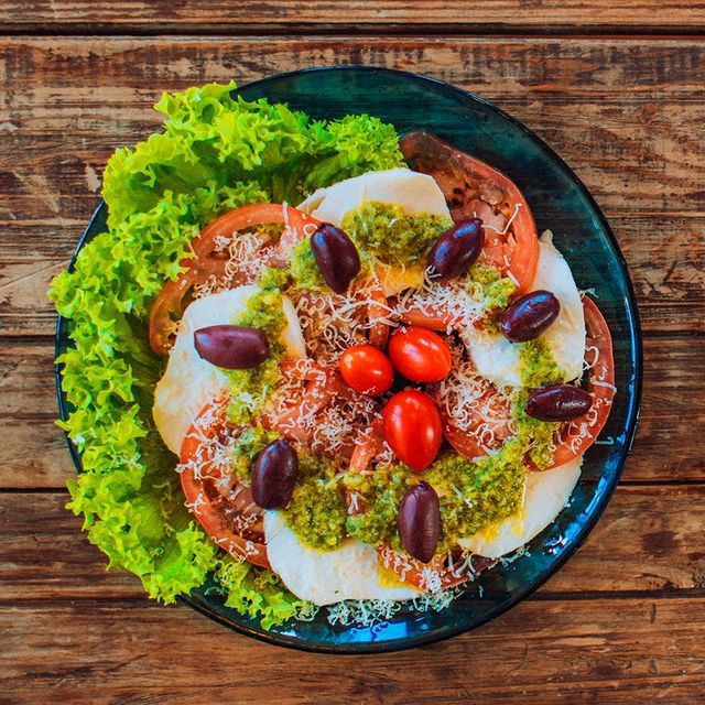 Nuestras ensaladas son el plato equilibrado y completo, que puedes disfrutar ...